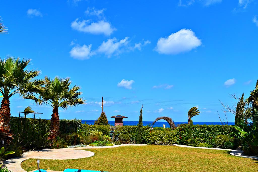 Latchi Beach Front Villa - Private Heated Pool - Amazing Uninterrupted Sea Views Πόλη Εξωτερικό φωτογραφία