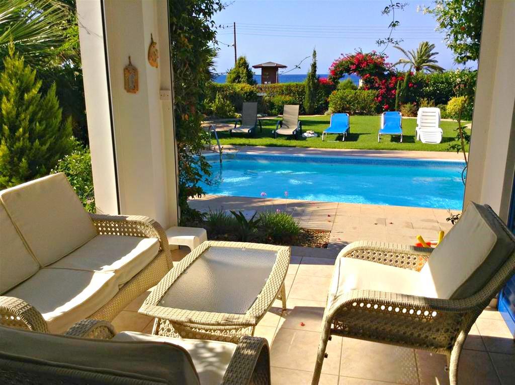 Latchi Beach Front Villa - Private Heated Pool - Amazing Uninterrupted Sea Views Πόλη Εξωτερικό φωτογραφία